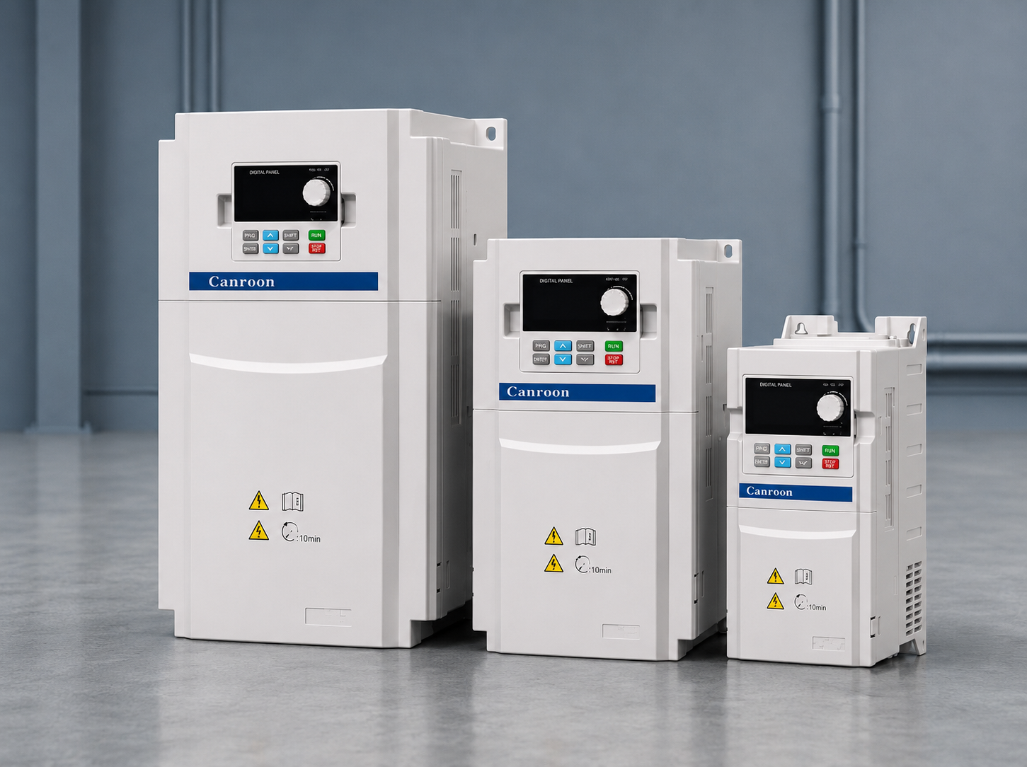 O Inversor de Frequência CV900N, da Canroon Brasil, é uma solução desenvolvida com tecnologia avançada de controle por conversão de frequência vetorial, oferecendo maior precisão, estabilidade e eficiência no acionamento de motores elétricos em diferentes processos industriais.